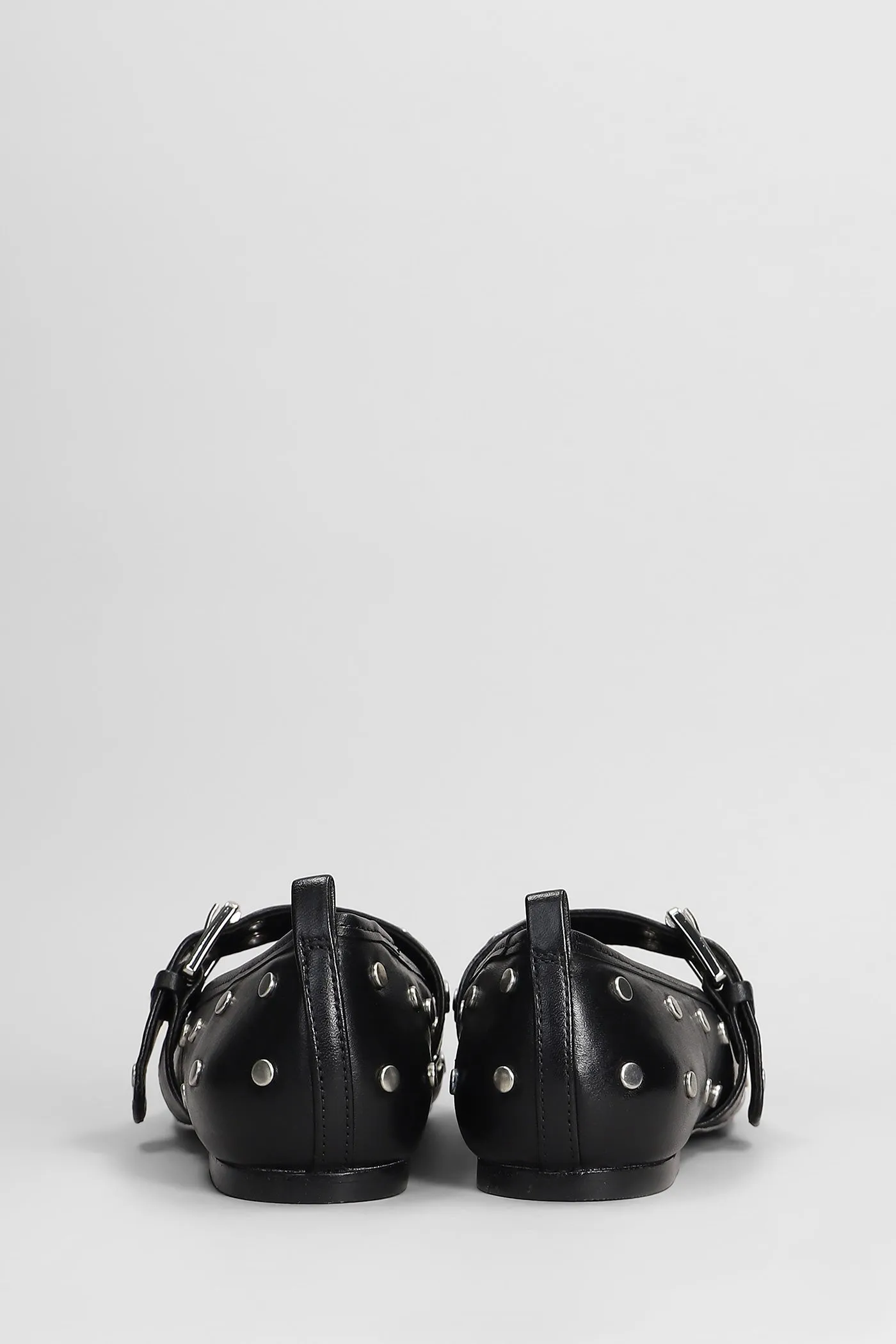 Ballet flats in black leather