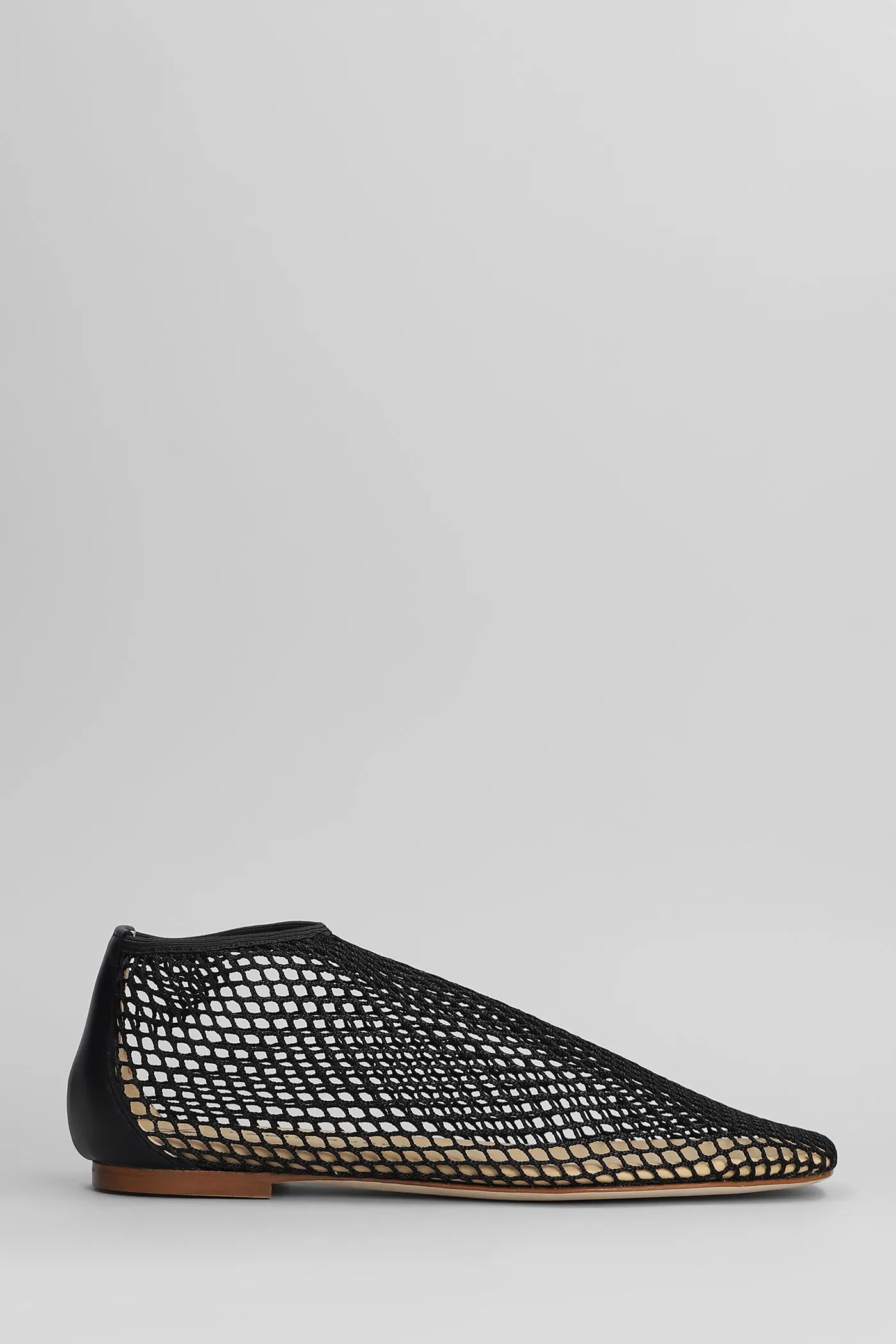 Ballet flats in black leather
