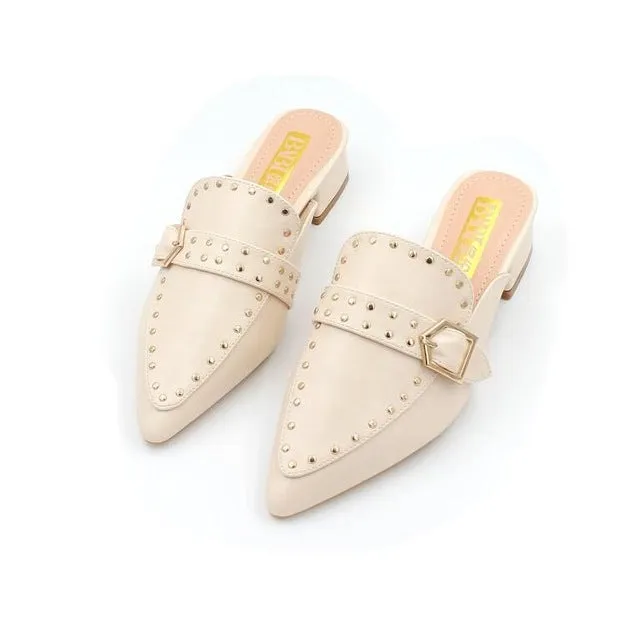 Caralin | Elegante Muiltjes met Studs en Puntige Neus