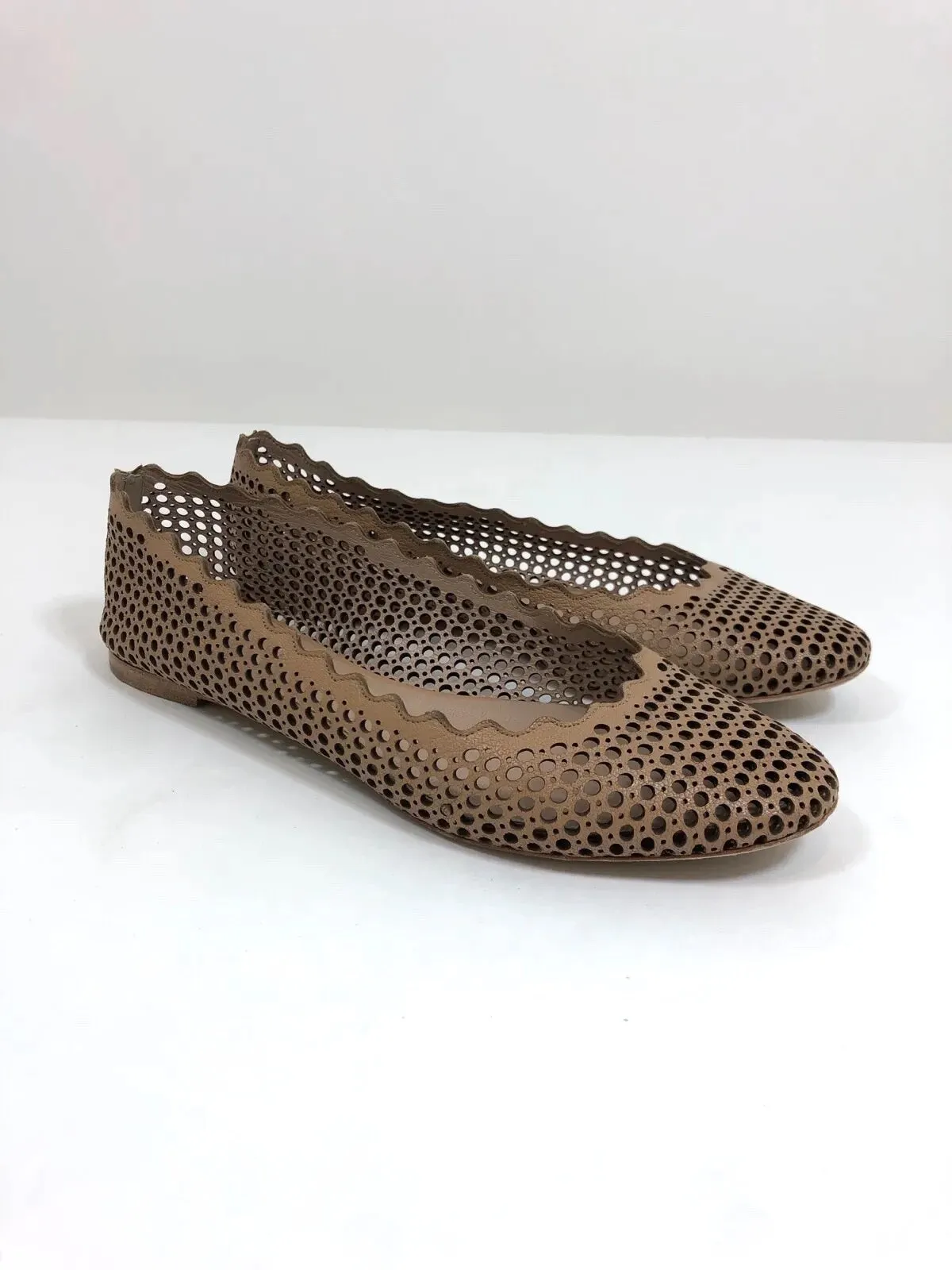 CHLOÉ LAUREN PERFORATED LEATHER BALLET FLATS