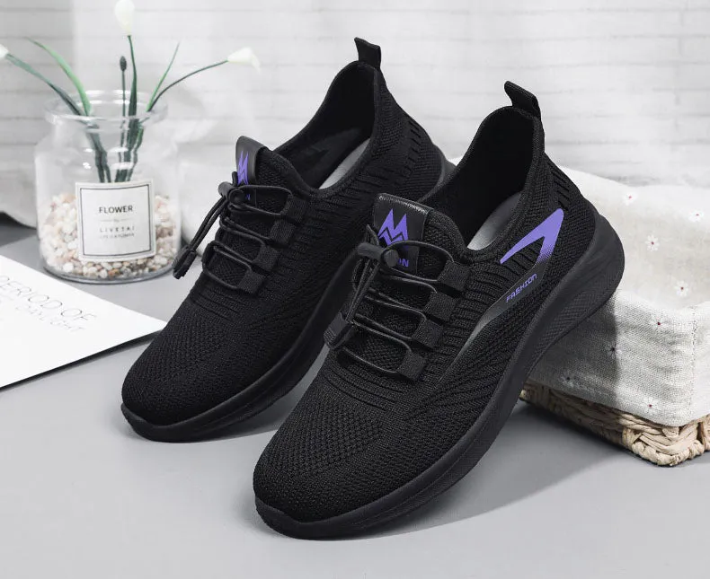 Durable and Supportive Casual Training Shoes with a Graphic Design