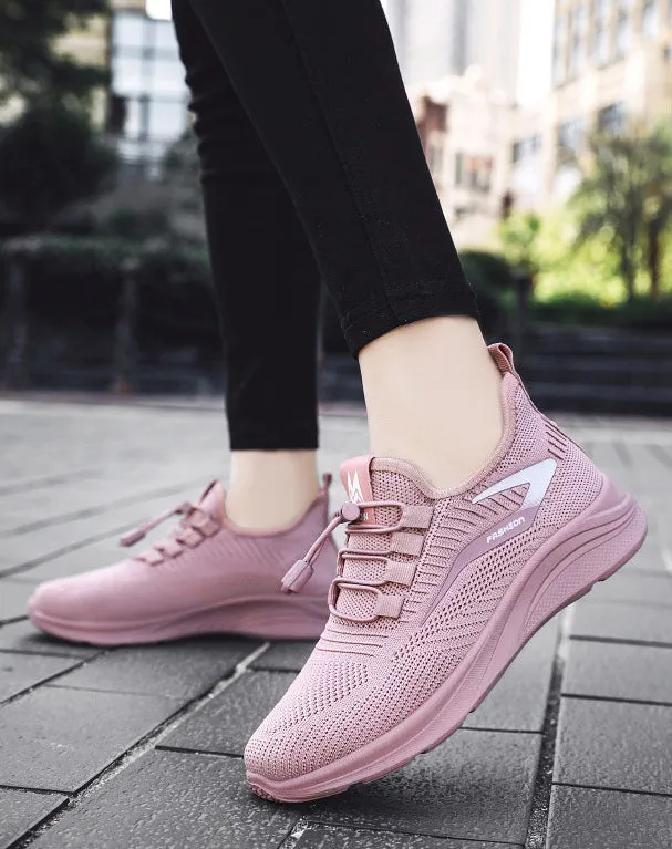 Durable and Supportive Casual Training Shoes with a Graphic Design