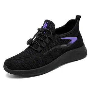 Durable and Supportive Casual Training Shoes with a Graphic Design