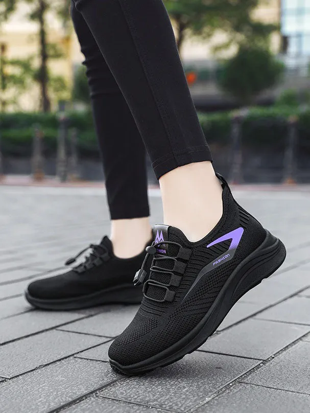 Durable and Supportive Casual Training Shoes with a Graphic Design