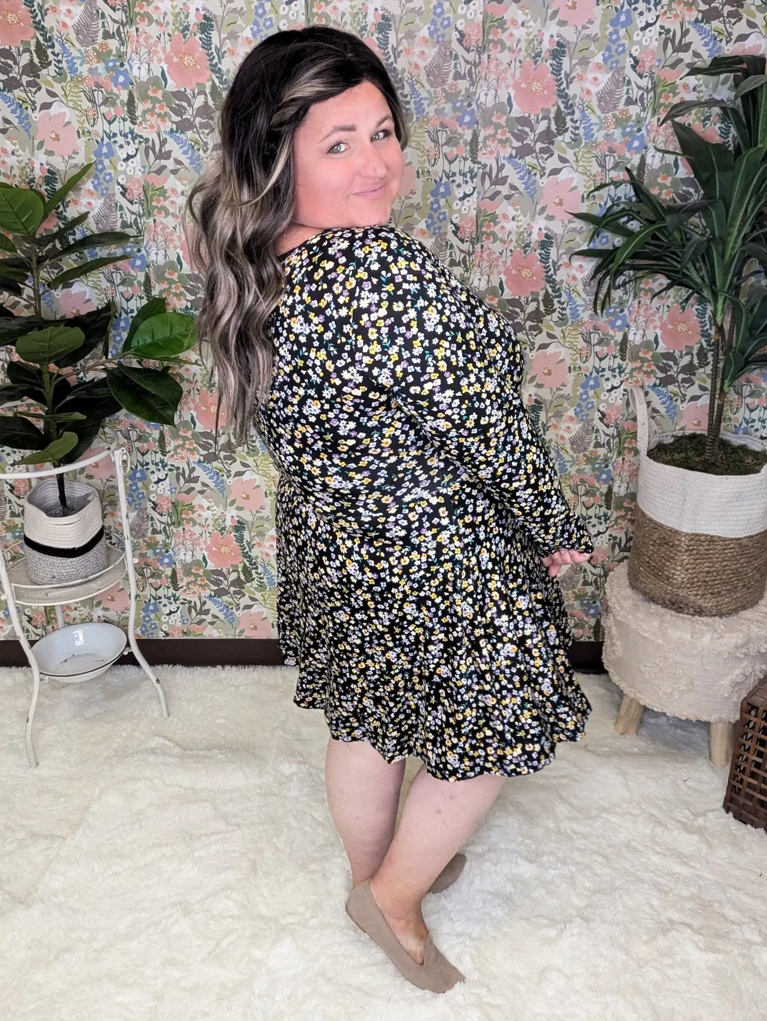 Linda Long Sleeve Dress w/Short in Black Floral