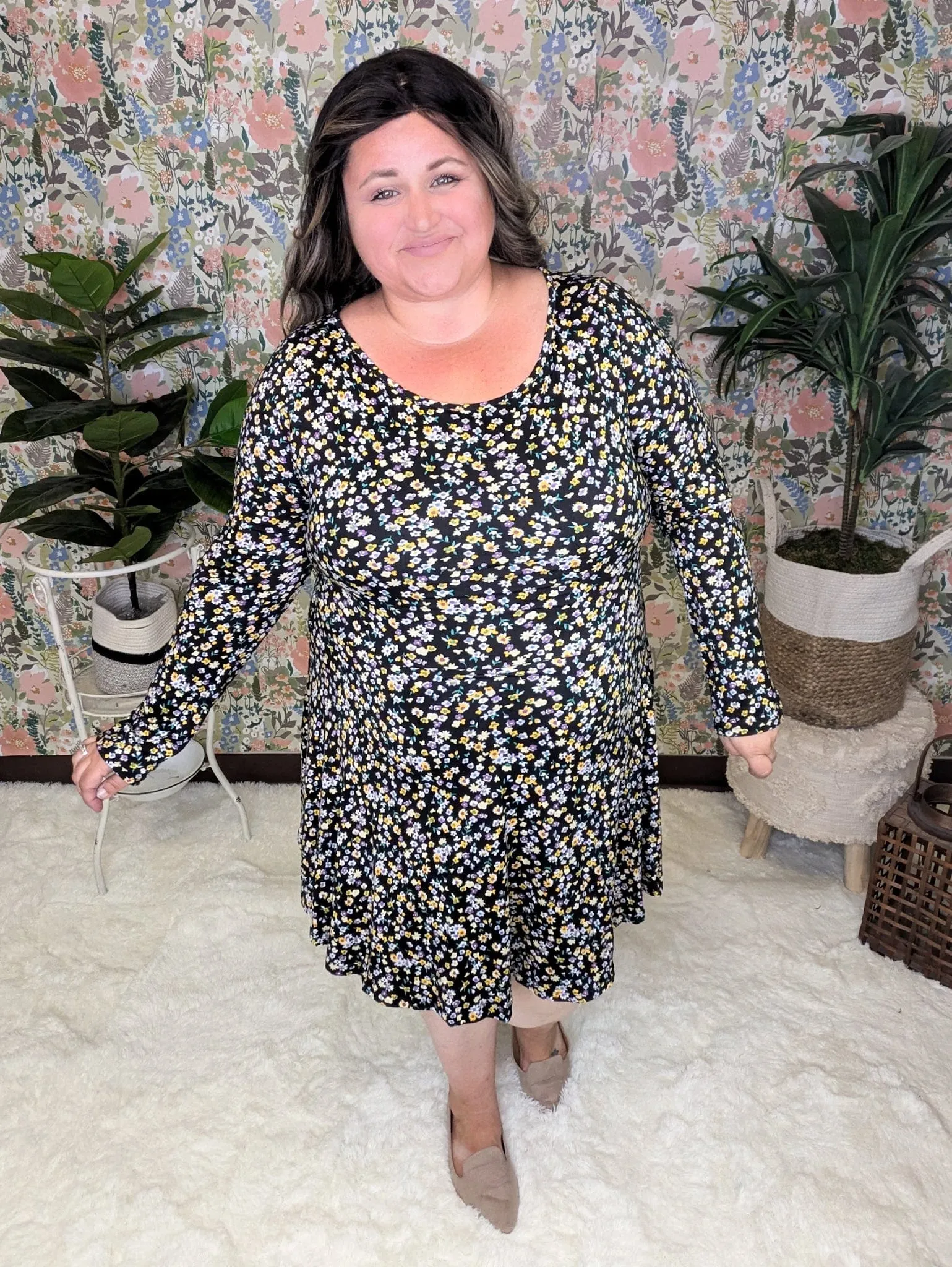 Linda Long Sleeve Dress w/Short in Black Floral