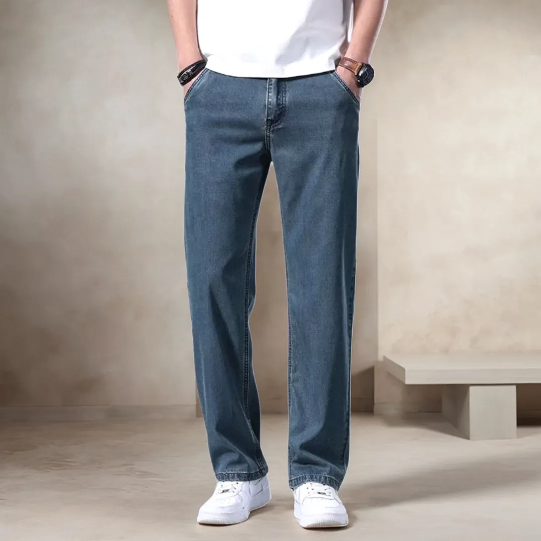 Men's Denim Straight-Leg Jeans