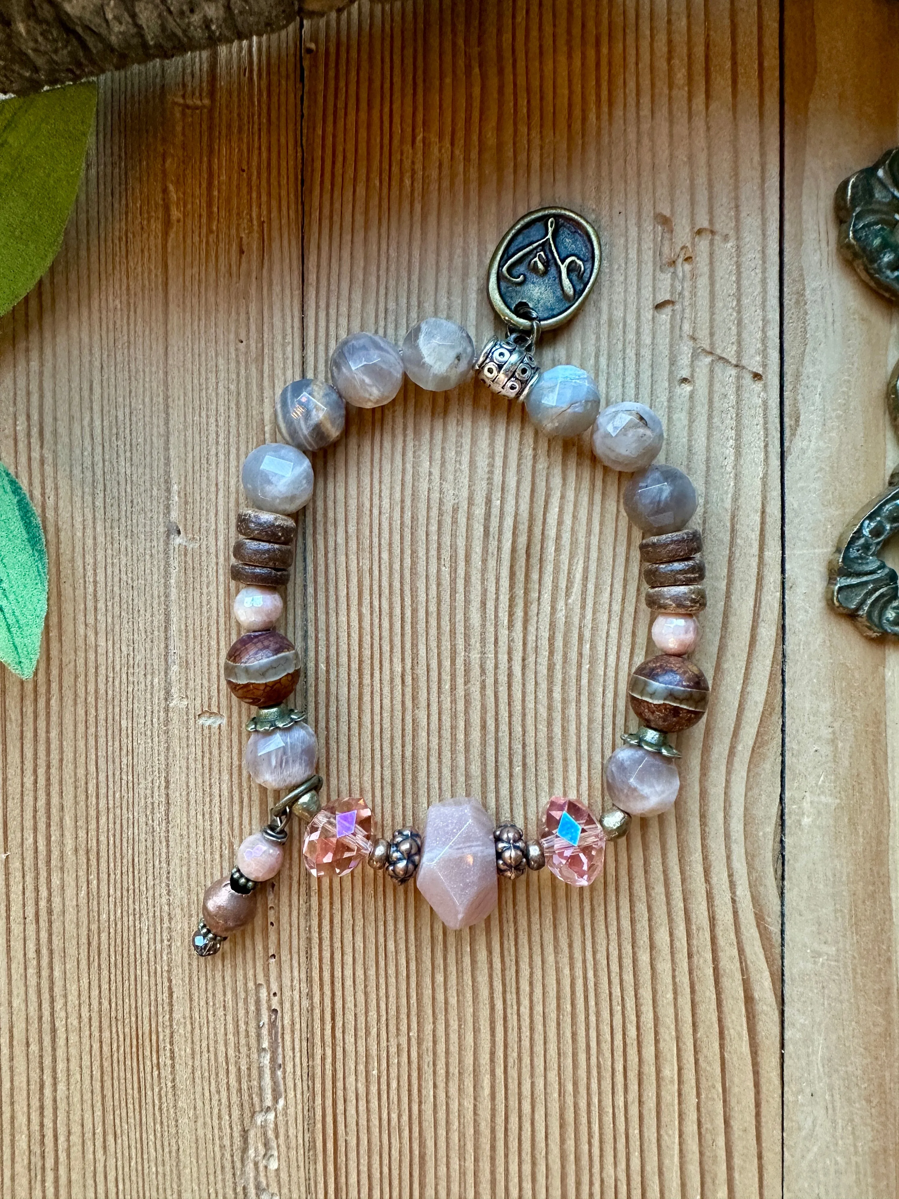 Pale Dogwood Beaded Stretchy Bracelet
