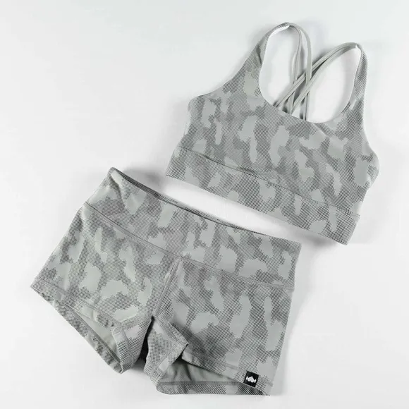Wodbottom rare light grey camo camouflage sports bra strappy gym cross train top